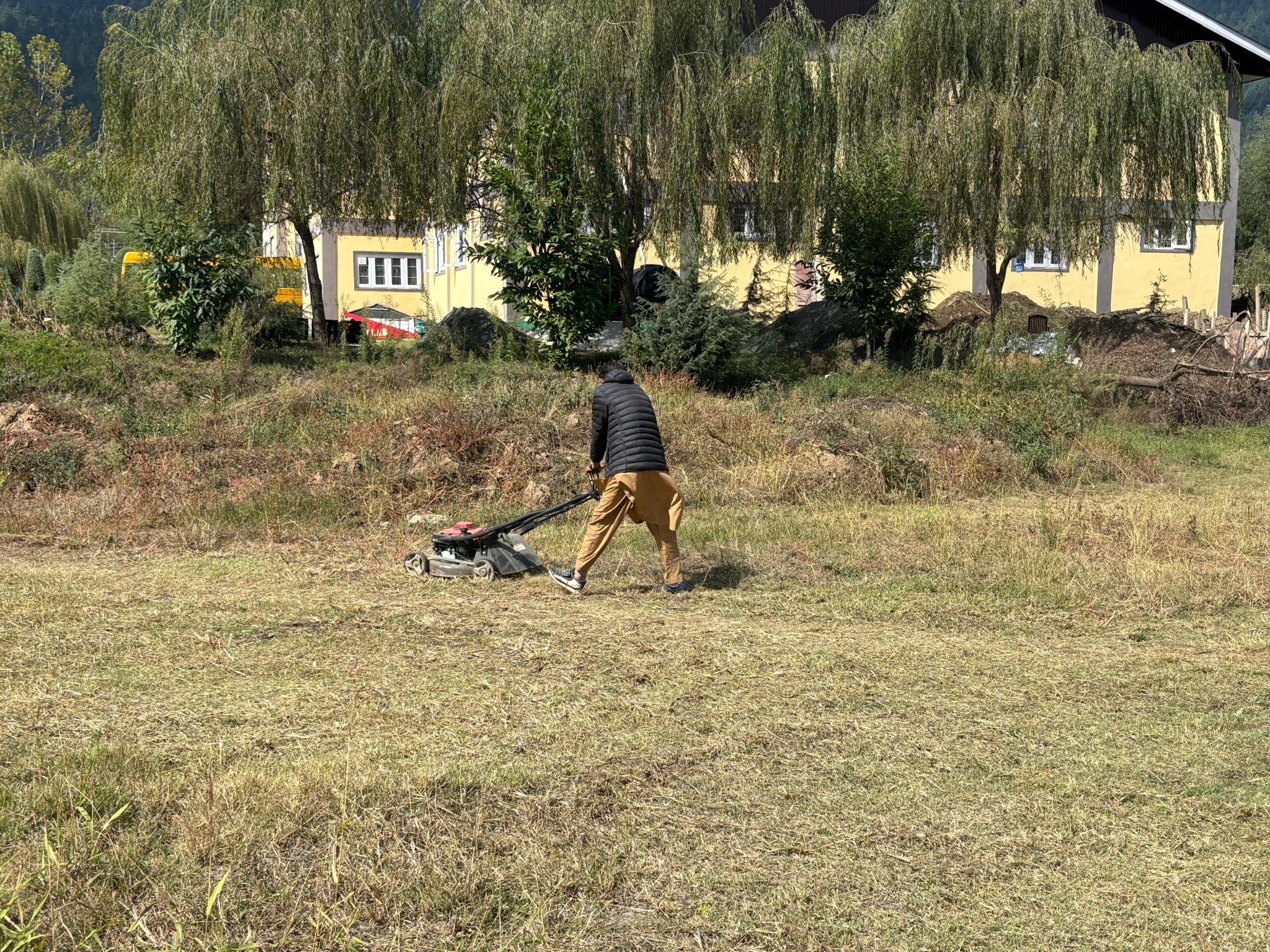 Campus Beautification Drive Daan Utsav 3